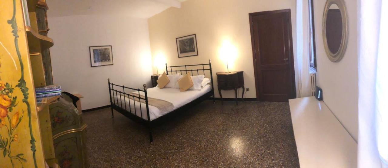 Appartamento Ruga Giuffa Veneza Exterior foto