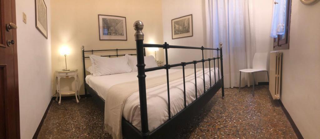 Appartamento Ruga Giuffa Veneza Exterior foto